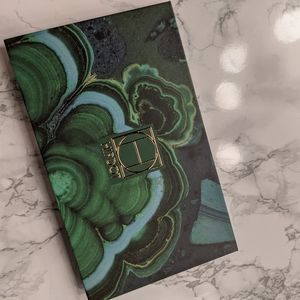 Hipdot Cenote pressed eyeshadow palette